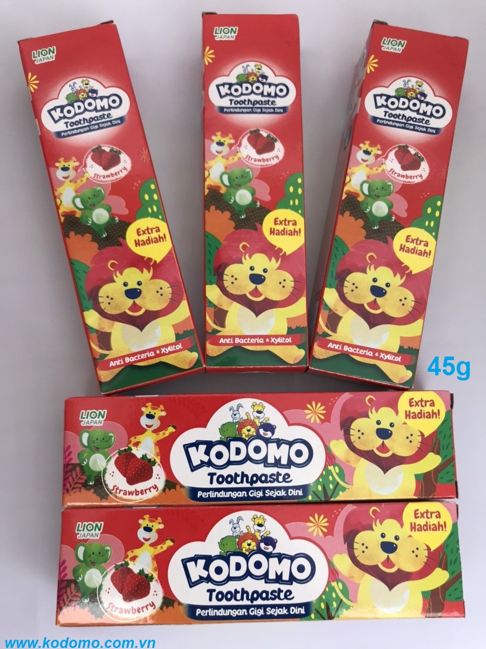kem-danh-rang-kodomo-huong-dau-45g